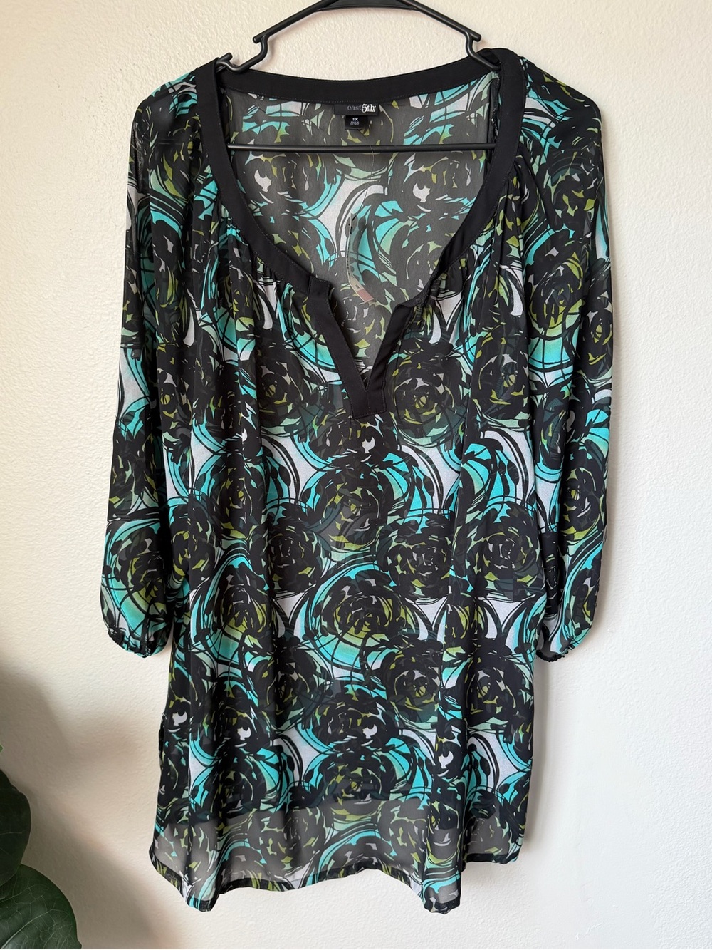 East 5th Black Sheer Tunic with Teal & Lime Floral Swirls 1X Workwear Office